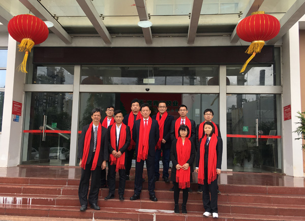 千秋偉業(yè)添錦繡 萬(wàn)里鵬程展宏圖 —— 常青樹(shù)舞獅獻(xiàn)瑞賀新春，歡天喜地迎開(kāi)工！